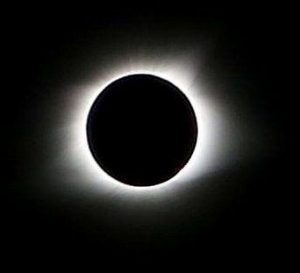 Pic 12 - Totality