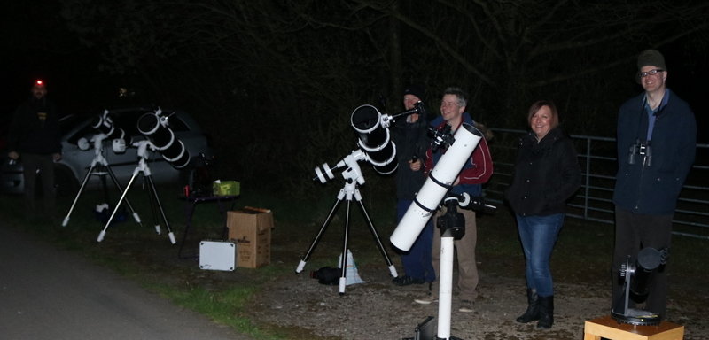 Pic 6: Line of telescopes
